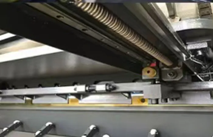 QC12Yk-4x2500mm Oscillating Shear Machine