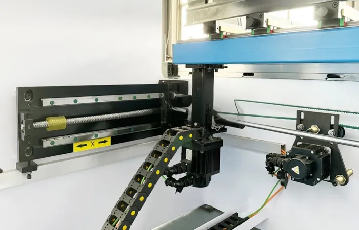 WE67k-100t-3200mm CNC Press Brake