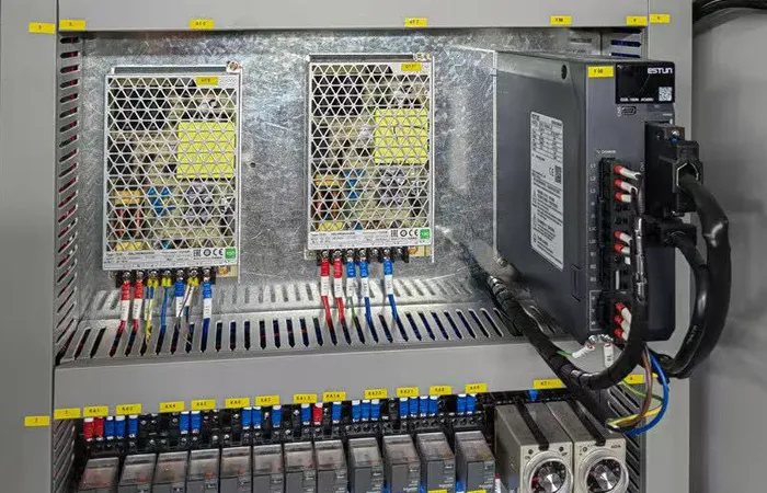 QC11K-12x3200mm Hydraulic Guillotine Shear Machine