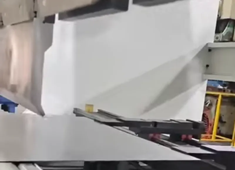 WC67K-63T-2500mm Hydraulic Press Brake Operating Video