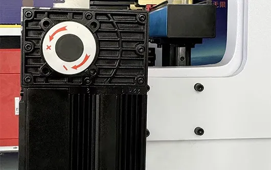 Mechanical Crowning (V-axis)