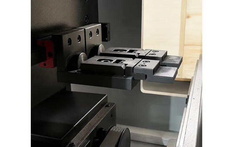 High-Precision CNC Press Brake Backgauge System for Accurate Sheet Metal Positioning