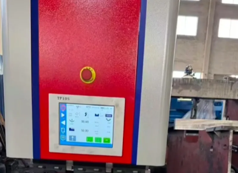 CE Standard 12Ton 600mm Small Electric Press Brake Video