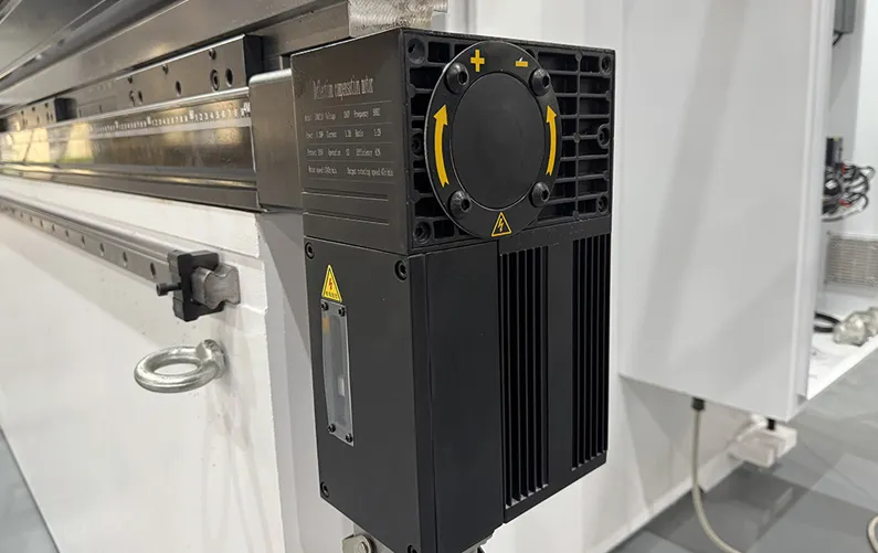Automatic CNC Crowning Compensation