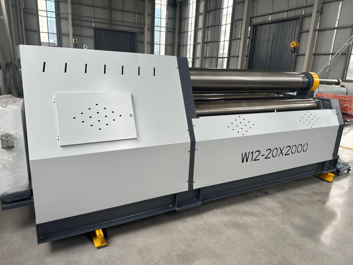 4-roller CNC plate rolling machine sliding guide and 4-roll configuration