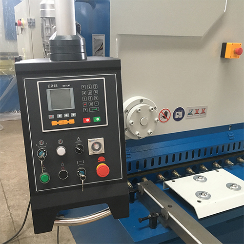 how-to-troubleshoot-common-e21-hydraulic-press-brake-problems-1.jpg how-to-troubleshoot-common-e21-hydraulic-press-brake-problems-1.jpg