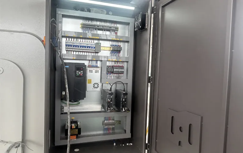 Energy-Efficient Hydraulic System
